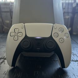 PlayStation 5 Controller