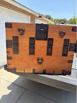 Japanese style vintage wooden chest