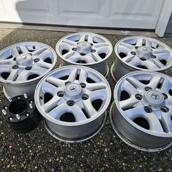 16 Inch Lexus LX470 WHEELS