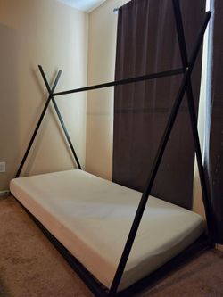 Twin frame and mattress