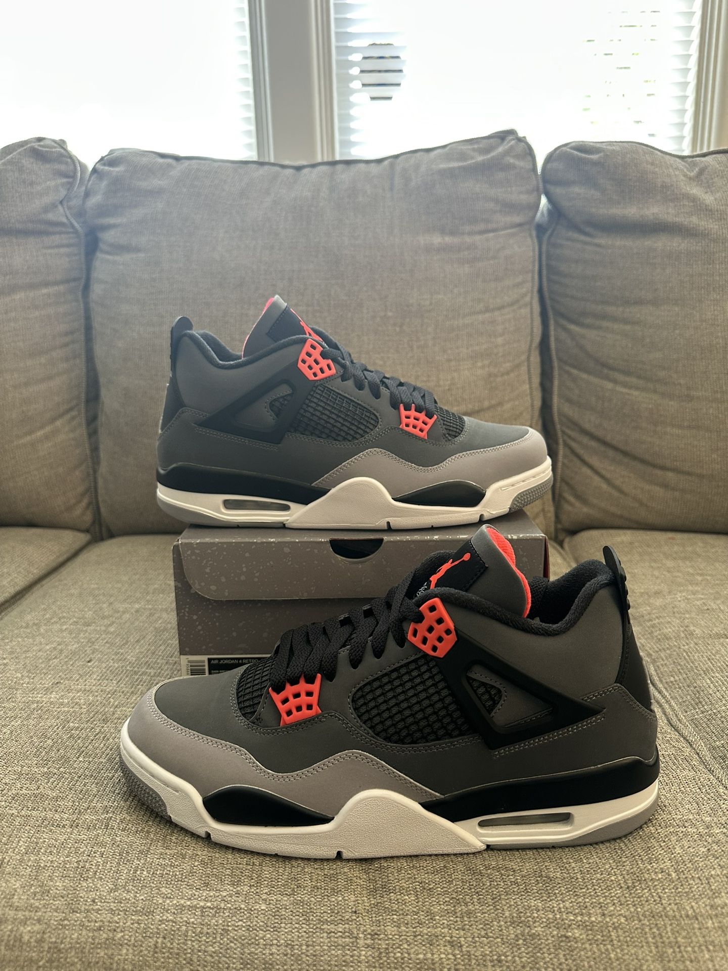NIKE AIR JORDAN IV RETRO 4 INFRARED GREY/BLACK SZ 11 DS