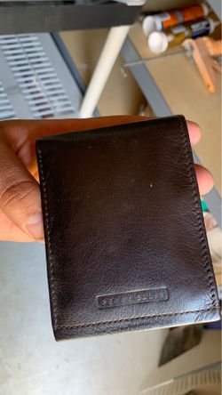 Brand new perry Ellis wallet