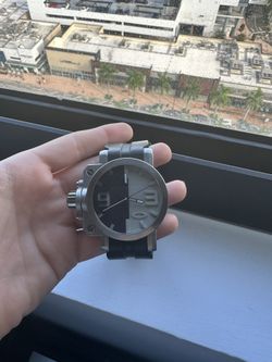 Oakley gearbox watch hot sale