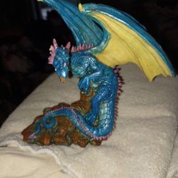 3 DRAGON FIGURINES / SCULPTURES 