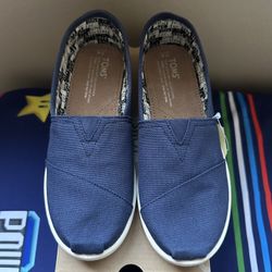 Kid’s Toms