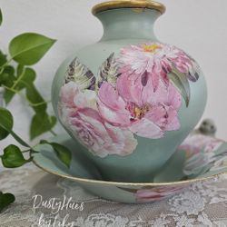 Vase & Plate Glass/Decorative Glass Bowl/Set of 2/Rose Decorated Combo/Home Decor/Flower Vase/Trinket Dish/Hanpainted Embellished/Gold Rim on 2 Pieces