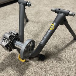 CycleOps Bike Trainer