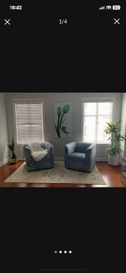 Swivel Club Chairs