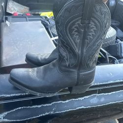 Ariat Boots Size 11 Brand New 