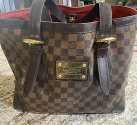 Good condition handbag see all pictures LV 
