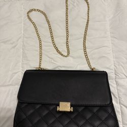 Black Purse 