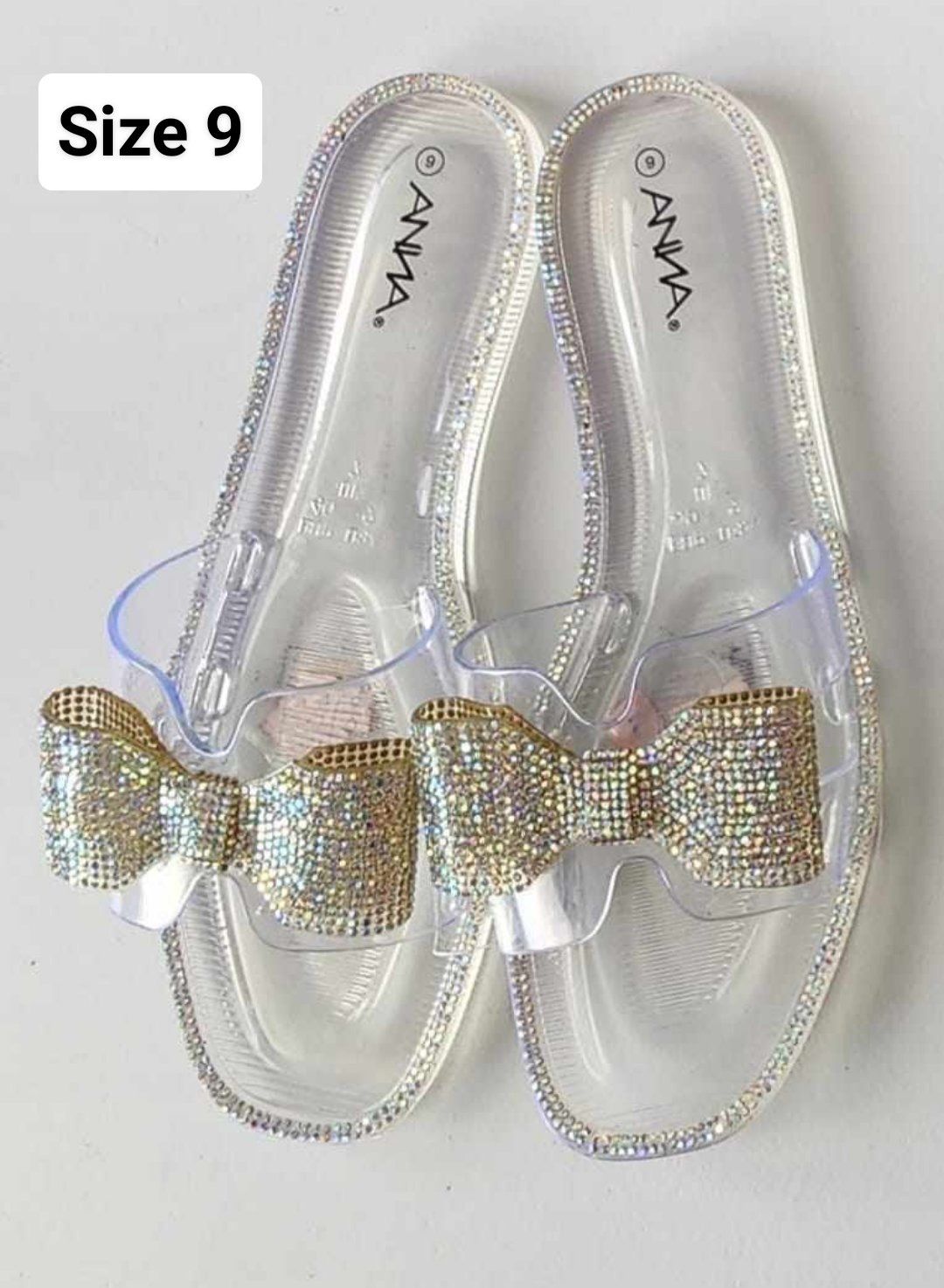 New Women’s Sandals Size 9