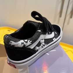 Old Skool V Vans Disney 100 Anniversary 