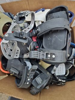 Free Snowboard Bindings Parts & Snowboard Jackets