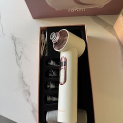 Fancii Clara Pore Cleaner Vacuum 4-in-1