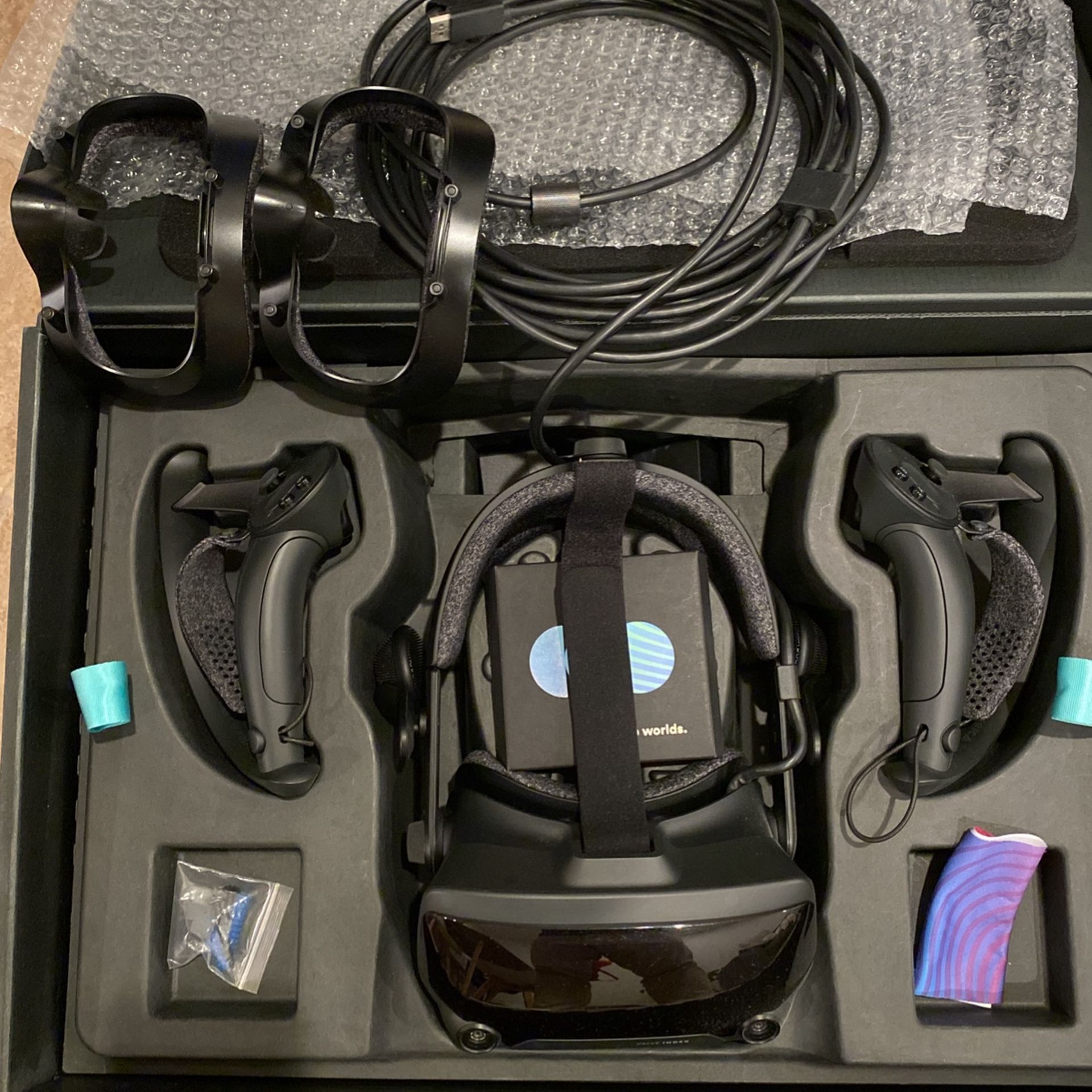 Valve Index for Sale in San Diego, CA OfferUp