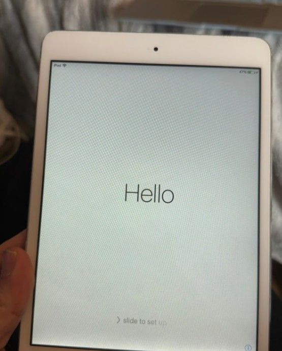 First white iPad Mini Model A1432 64GB! Vintage 2012