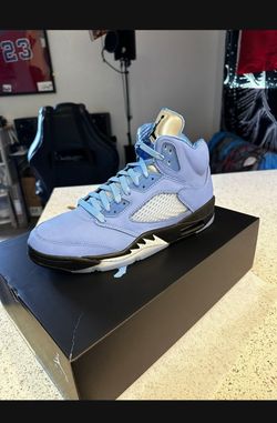 Jordan 5 UNC - Size 9.5 Men's