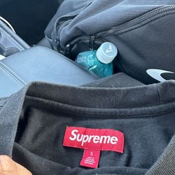 size small supreme 