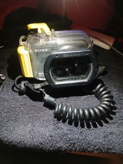 Sony MPK-WD Cyber Shot Marine Pack 40/132 Ft