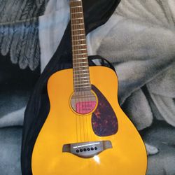 Yamaha FG Junior Guitar 