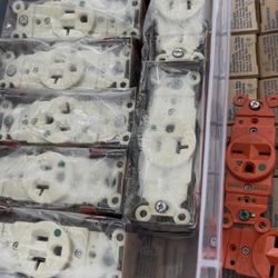 Bulk Electrical supplies Selling At atleast 1/2 Price or better from hardware stores  Pick and choose. Prices vary. Meetup at swapshop flea market or 