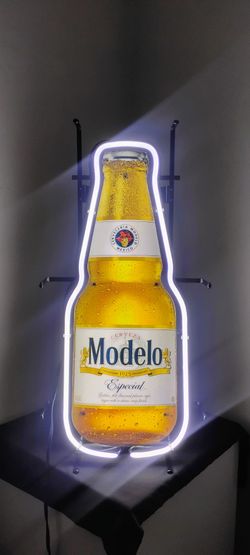 MODELO NEON SIGN .DODGERS & ANGELS BOBBLEHEADS AVAILABLE. ( ALSO PLENTY OF NEON SIGNS / LIGHTS AVAILABLE FOR SALE  )TAP HANDLES