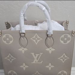 Louis Vuitton Purse