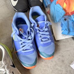 New Nike Boys Size 6