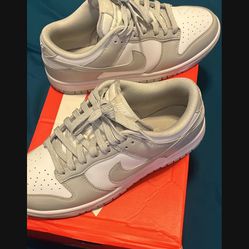 Grey Nike Dunks 
