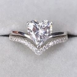 Gorgeous Heart Shaped Diamond 925 Sterling Silver Promise Wedding Ring 