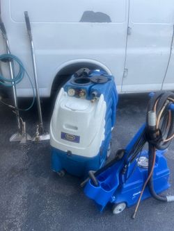 2 portable carpet and upholstery cleaning machine