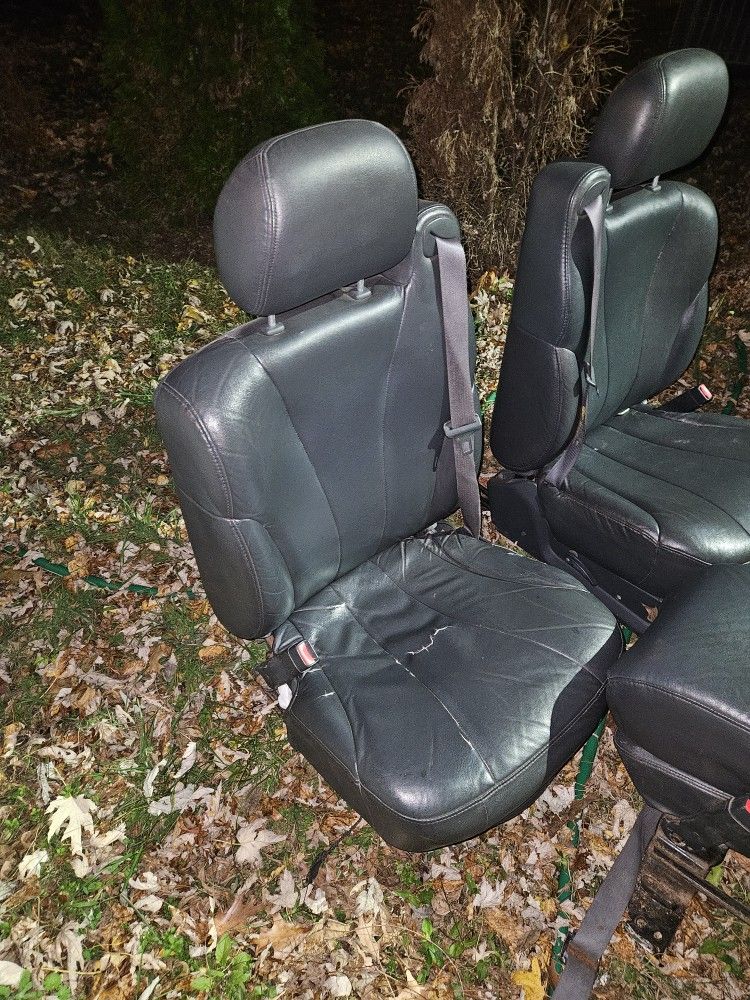 Chevy Silverado Seats
