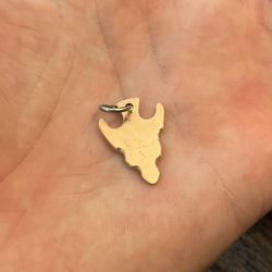 Rose gold Arrowhead pendant