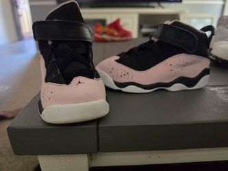 Jordans,kids, 8c,black ,pink,6 rings