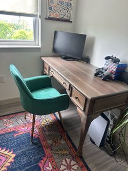 Nadeau desk and chair