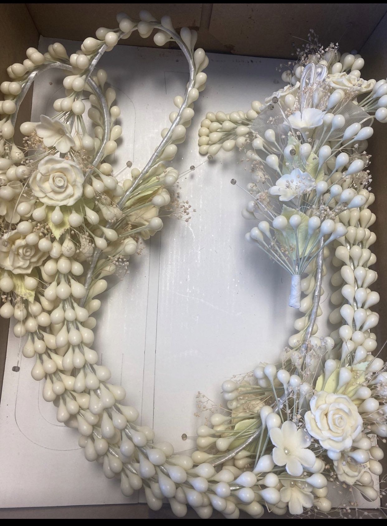 Mary accessories brand new 2 pieces