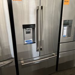 Jennair Stainless Steel French Door Refrigerator KQ