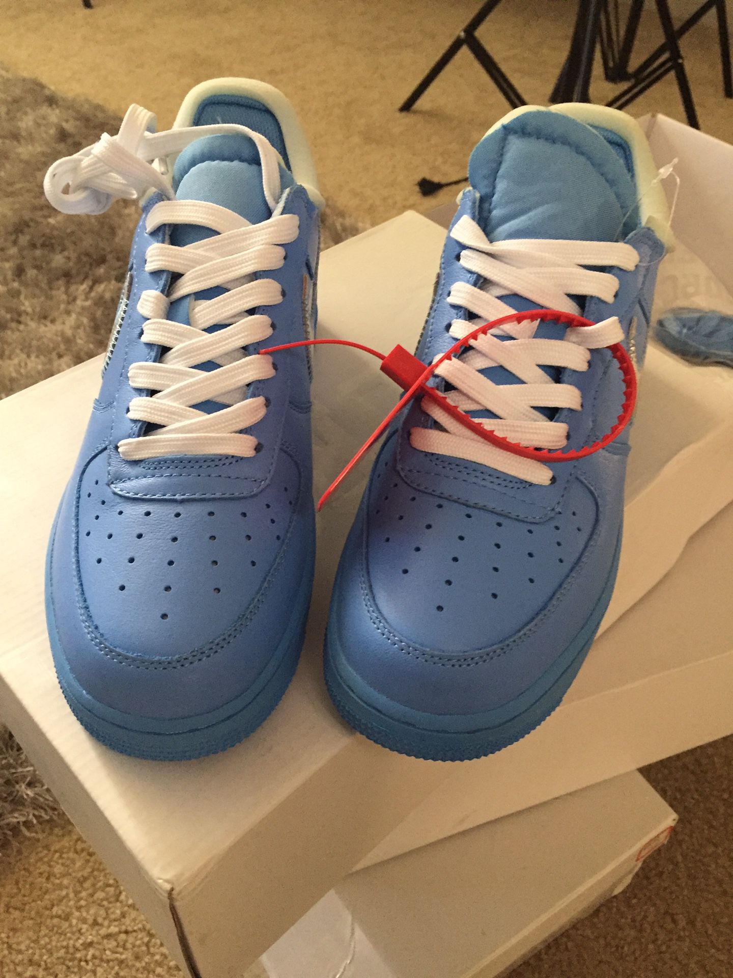 Off white Air Force 1 university blue, Women’s size 6 BRAND NEW 💙