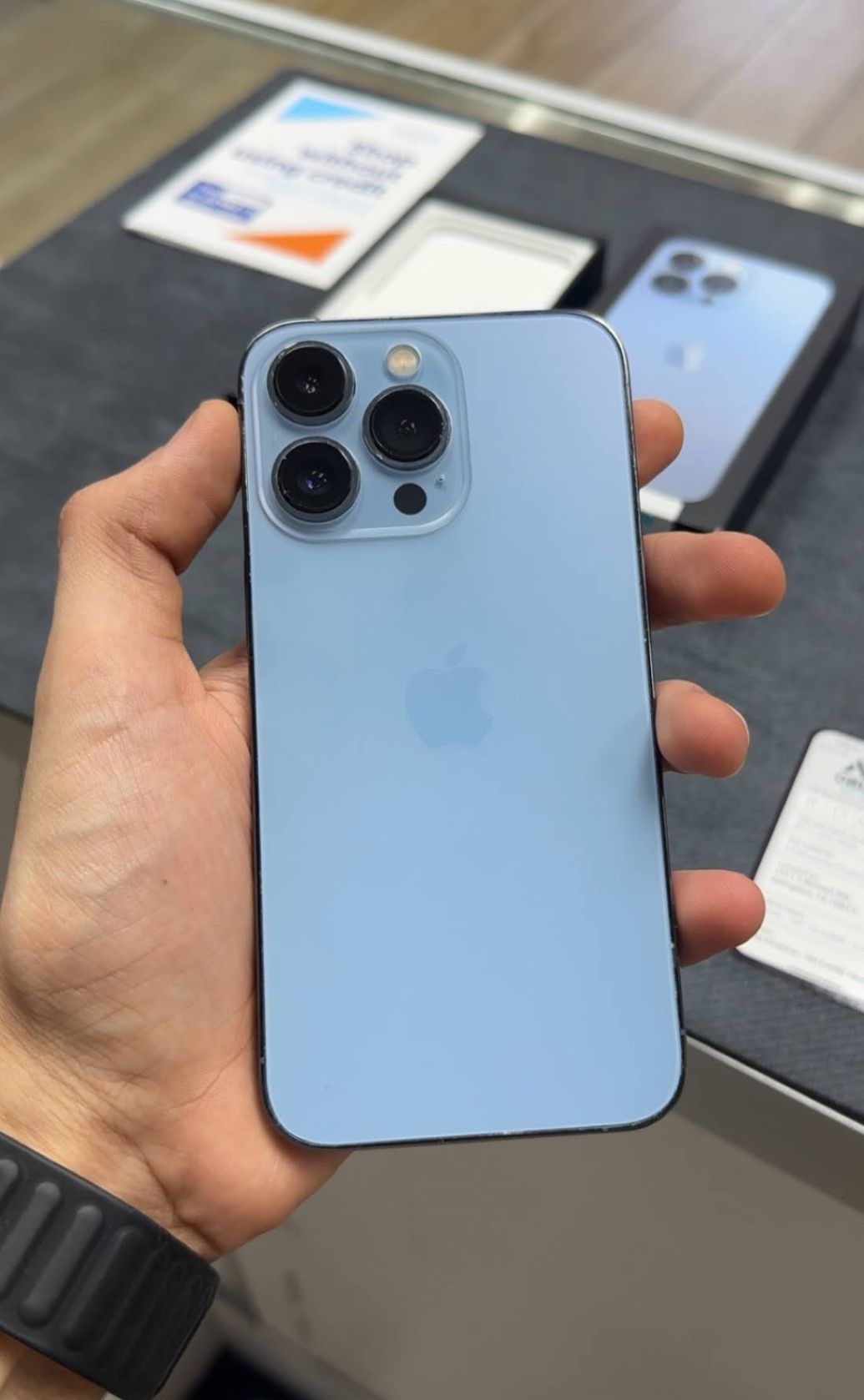 iPhone 13 Pro 128GB Unlocked - AT&T Cricket Boost T-Mobile Metro!