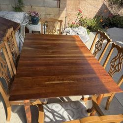 Table and chairs 