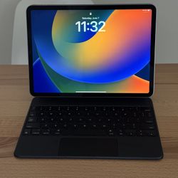 iPad Pro 11” (4th Gen, 2022) $725 (OBO) (Sunrise, FL)