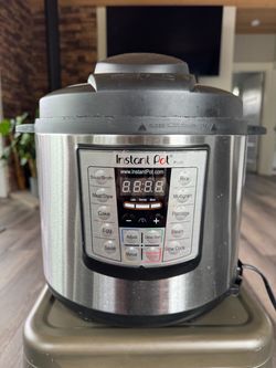 6-quart Instant Pot IP-LUX60 V3 Electric Pressure Cooker
