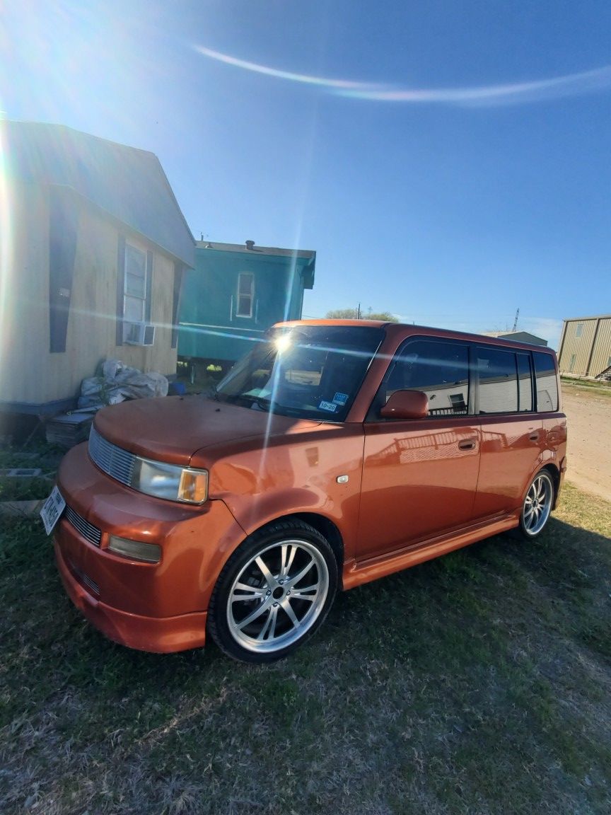 2004 Scion xB