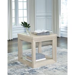 Ashley Furniture Marxhart End Tables (Set of 2)
