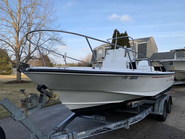 Boston whaler 21 outrage