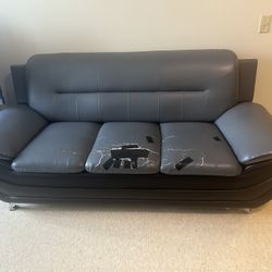 Free Sofa