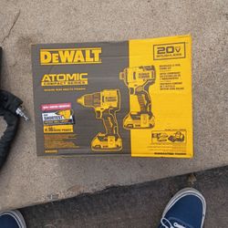 Dewalt 20v Atomic Compact Series  Drills