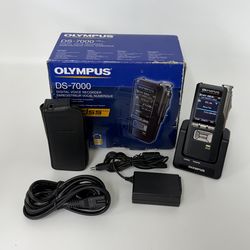 Olympus DS-7000 Digital Voice Recorder with 2GB Memory, Battery & Case in Box