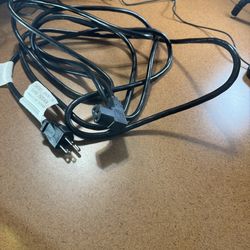 🔥 13 Ft L‑Shaped Power Cable – MUST SELL 🔥